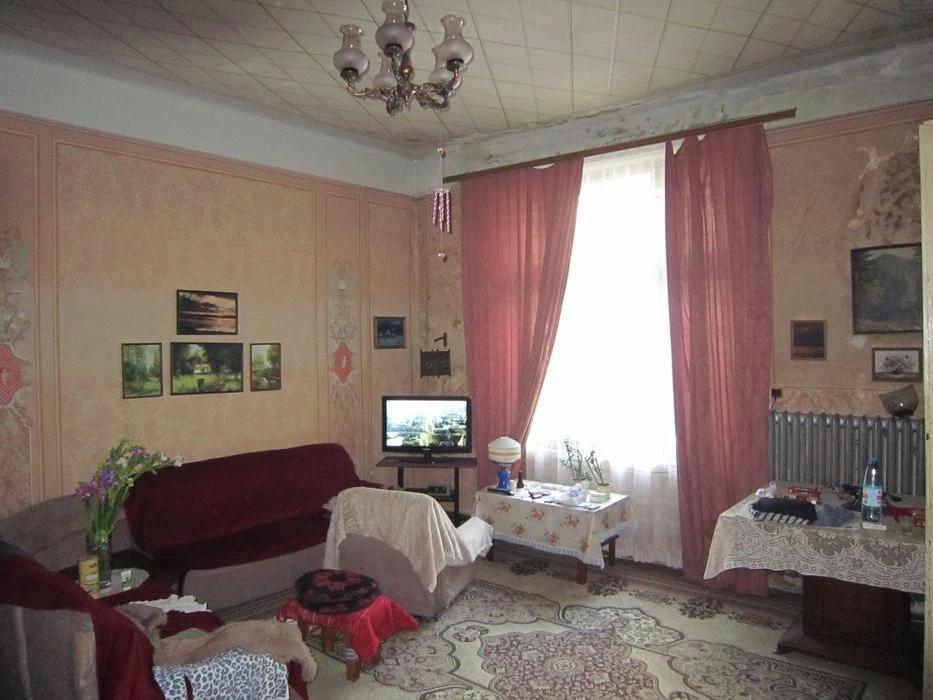 Продаж 2-кім квартрира 80 м² 4/5ц пл.Генерала Григоренка 135