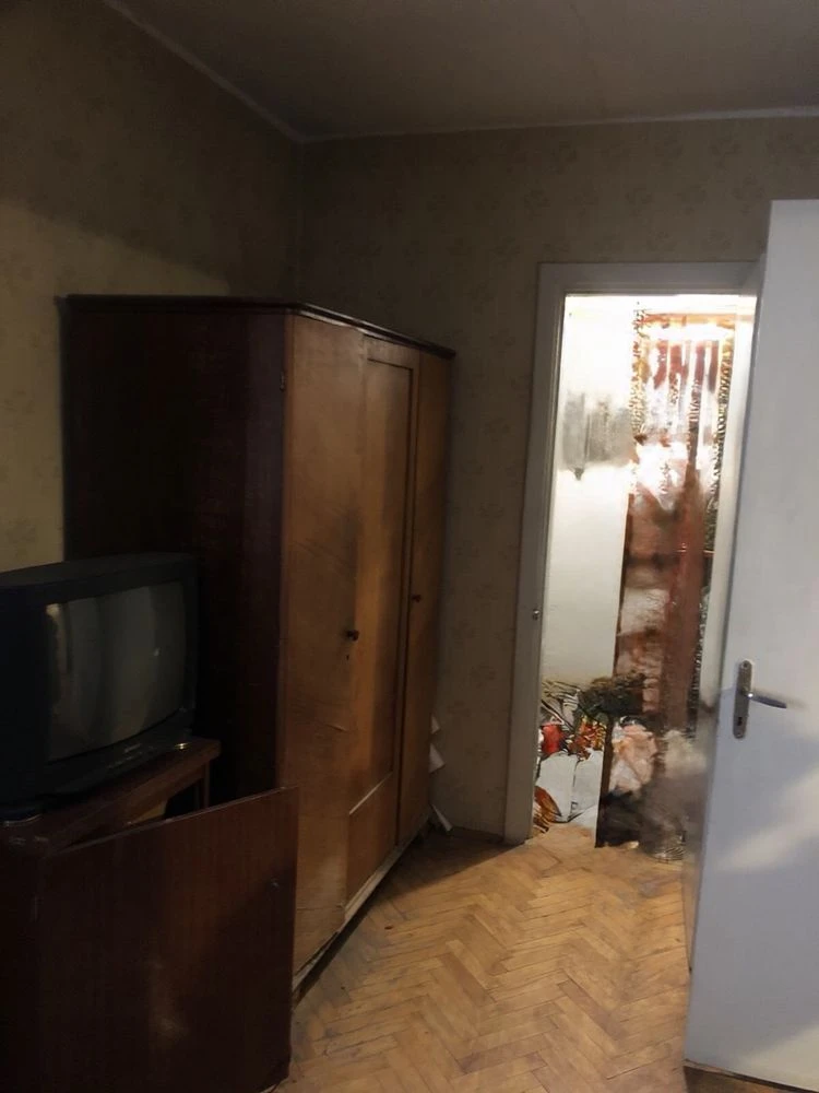 Sale of a 2-room apartment on вул. Kotsilovського (Mekhnikova) center