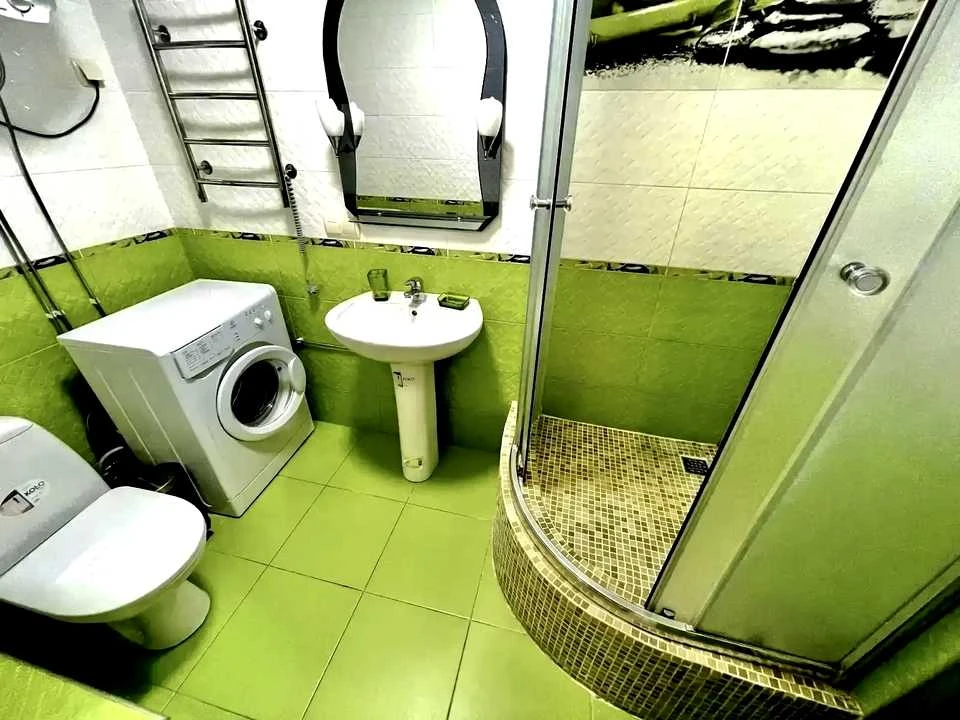 Квартира. Київ, Петра Калнишевського вул.
