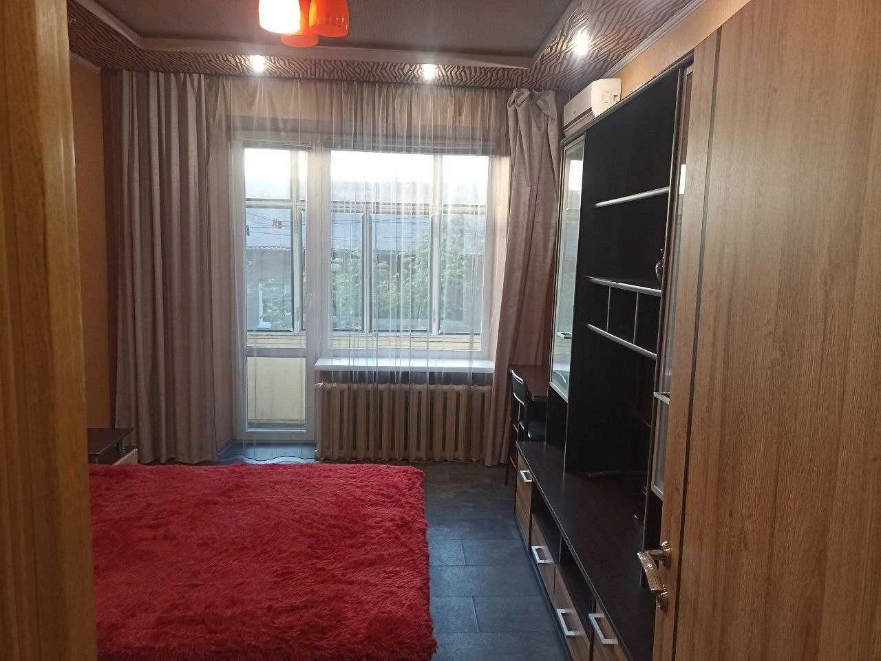 Продається 2-кімнатна квартира в самому центрі Харкова