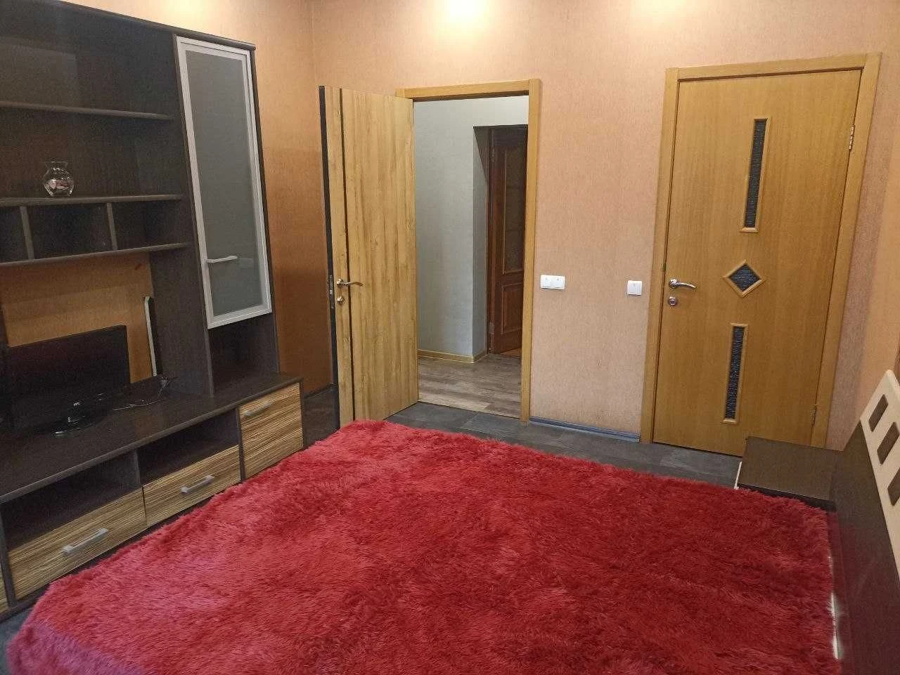 Продається 2-кімнатна квартира в самому центрі Харкова