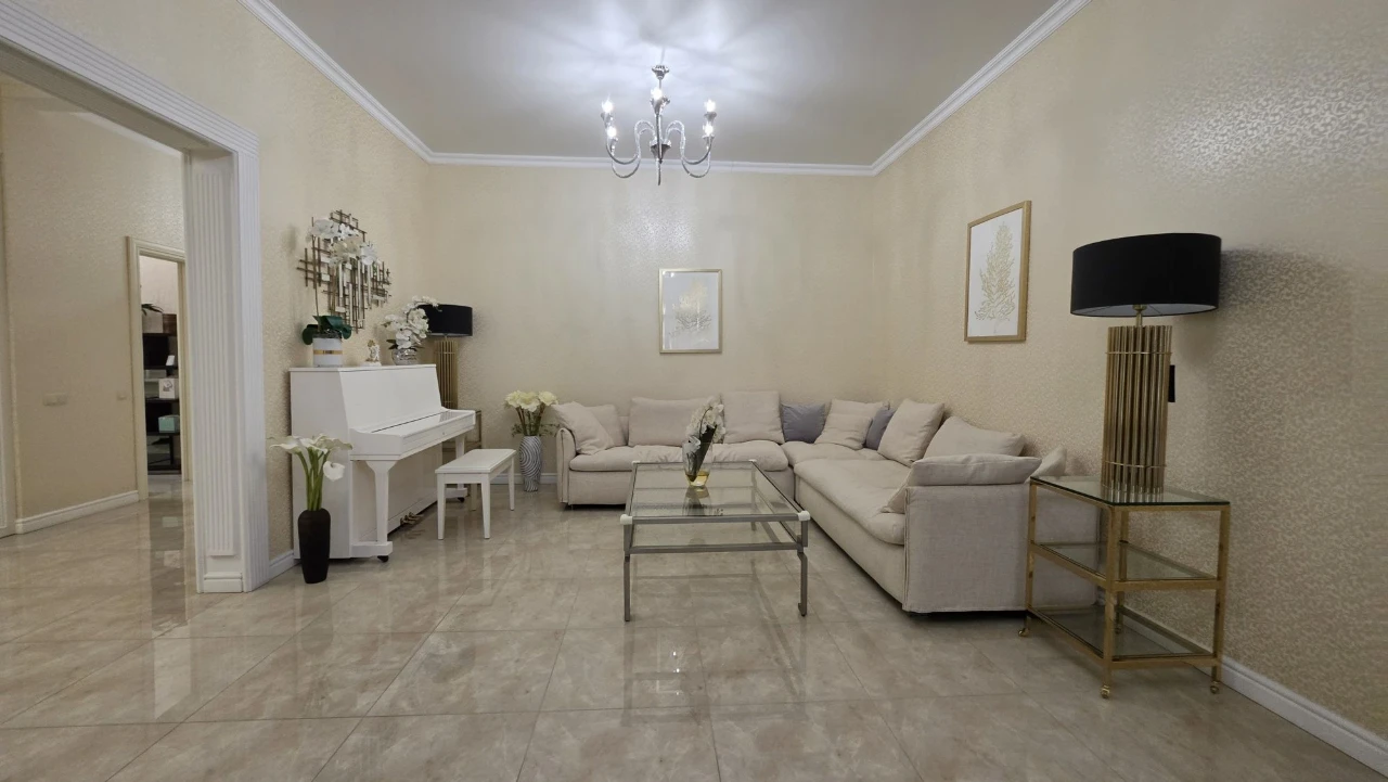 House with renovation, Lesova Bucha, without%