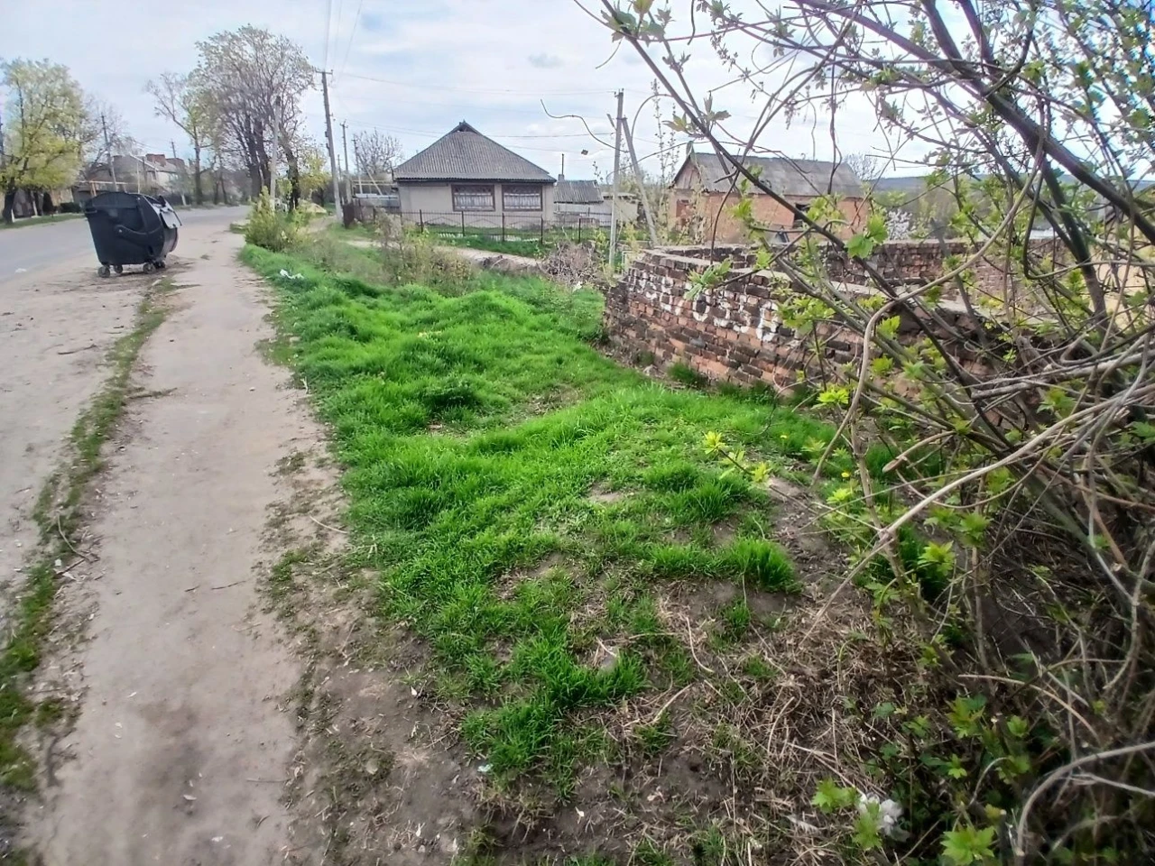 Продаётся незавершенное строительство (участок)