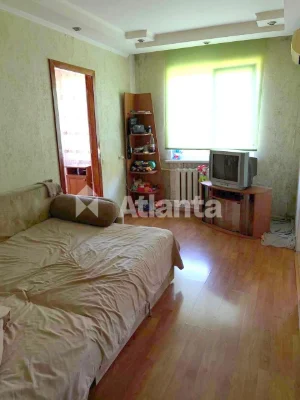 Apartment in Cheremkhy, Philatov Street – School