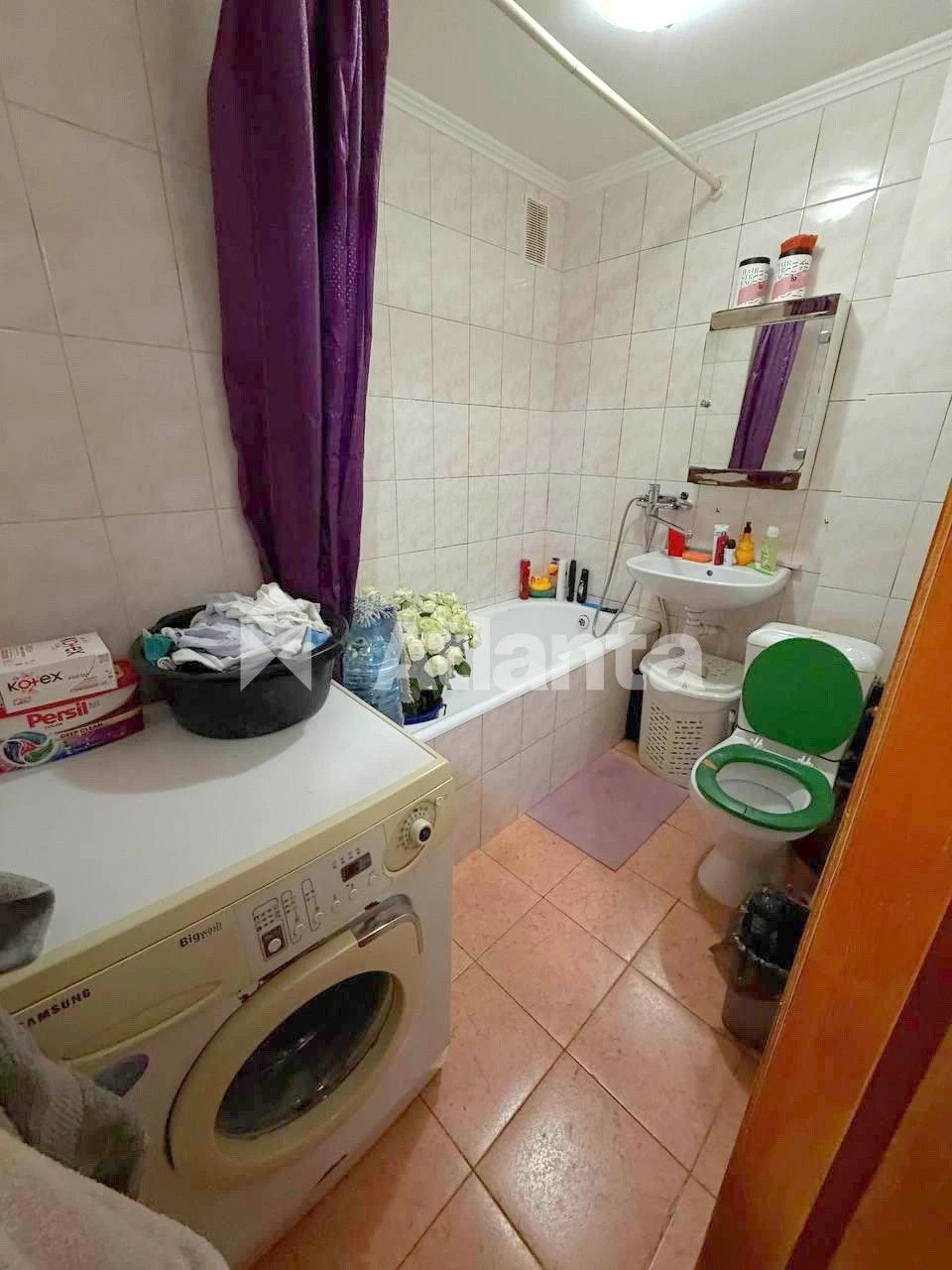 Apartment in Cheremkhy, Philatov Street – School
