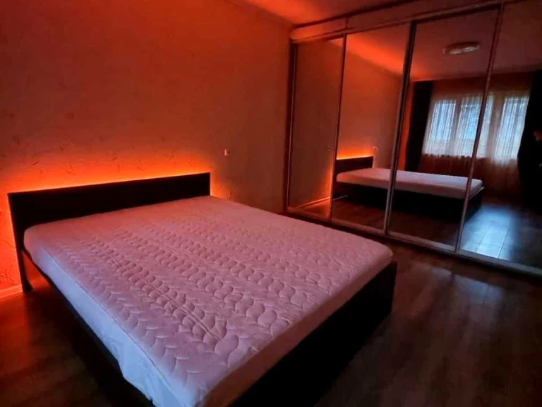 Apartment. Odessa, Banniy Prosv.
