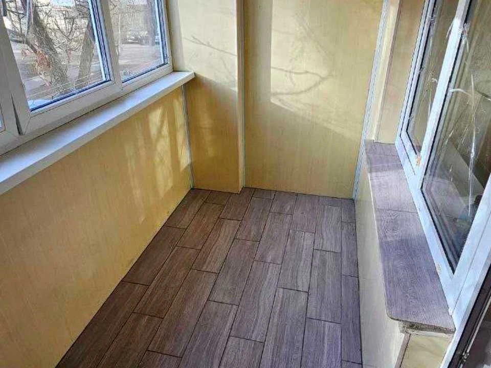 Apartment. Odessa, Banniy Prosv.
