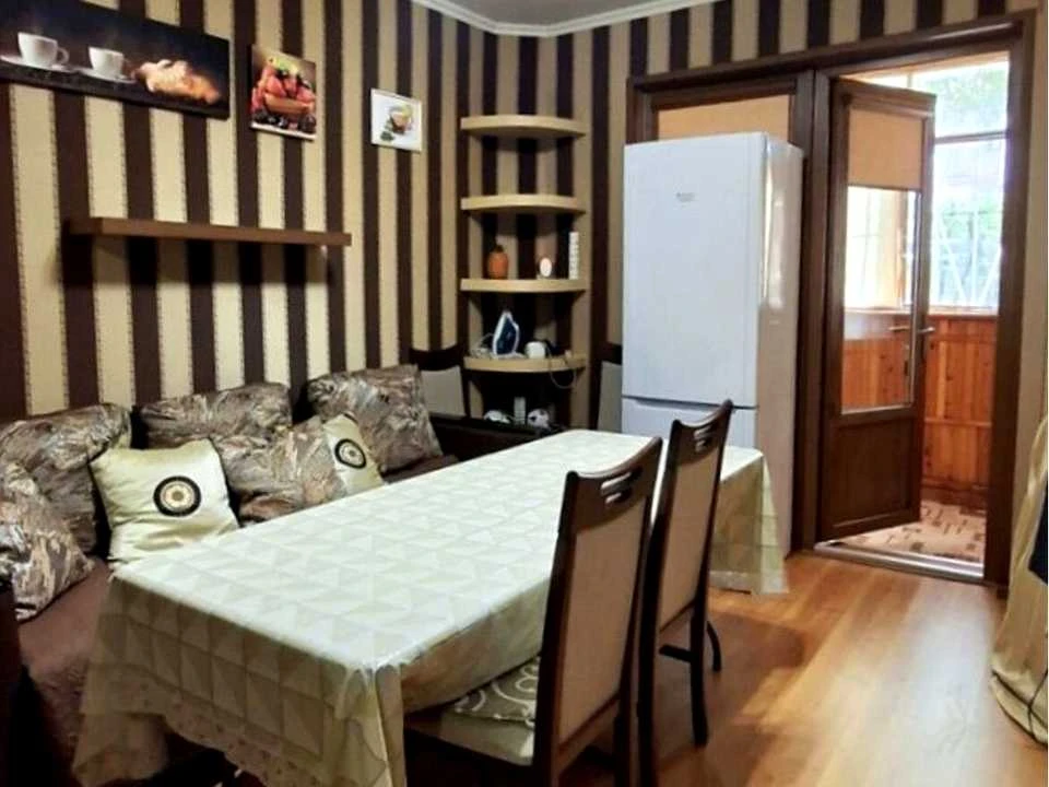 Apartment. Eugene Chiclenka st., Odessa