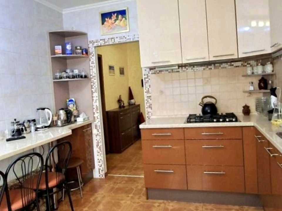 Apartment. Eugene Chiclenka st., Odessa