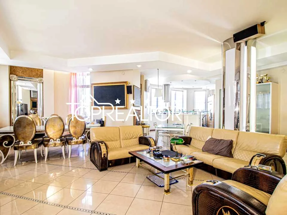 Apartment. Kharkiv, Kosmichna St.