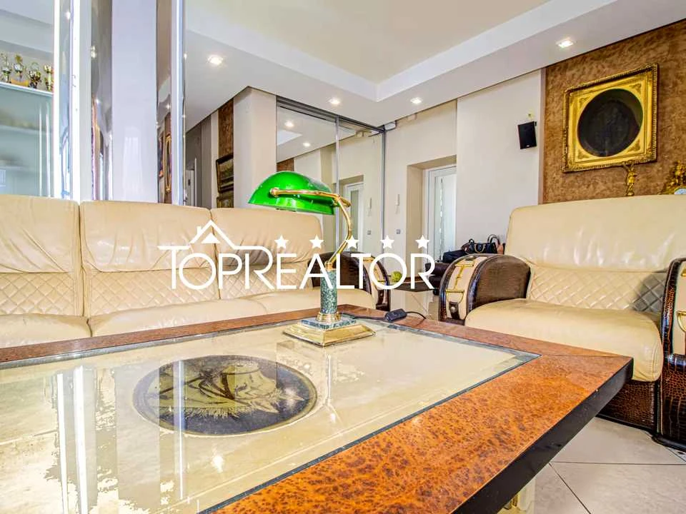 Apartment. Kharkiv, Kosmichna St.