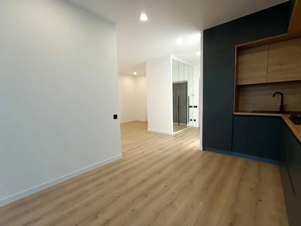 Apartment. Ternopil, Zamonastyrska st.