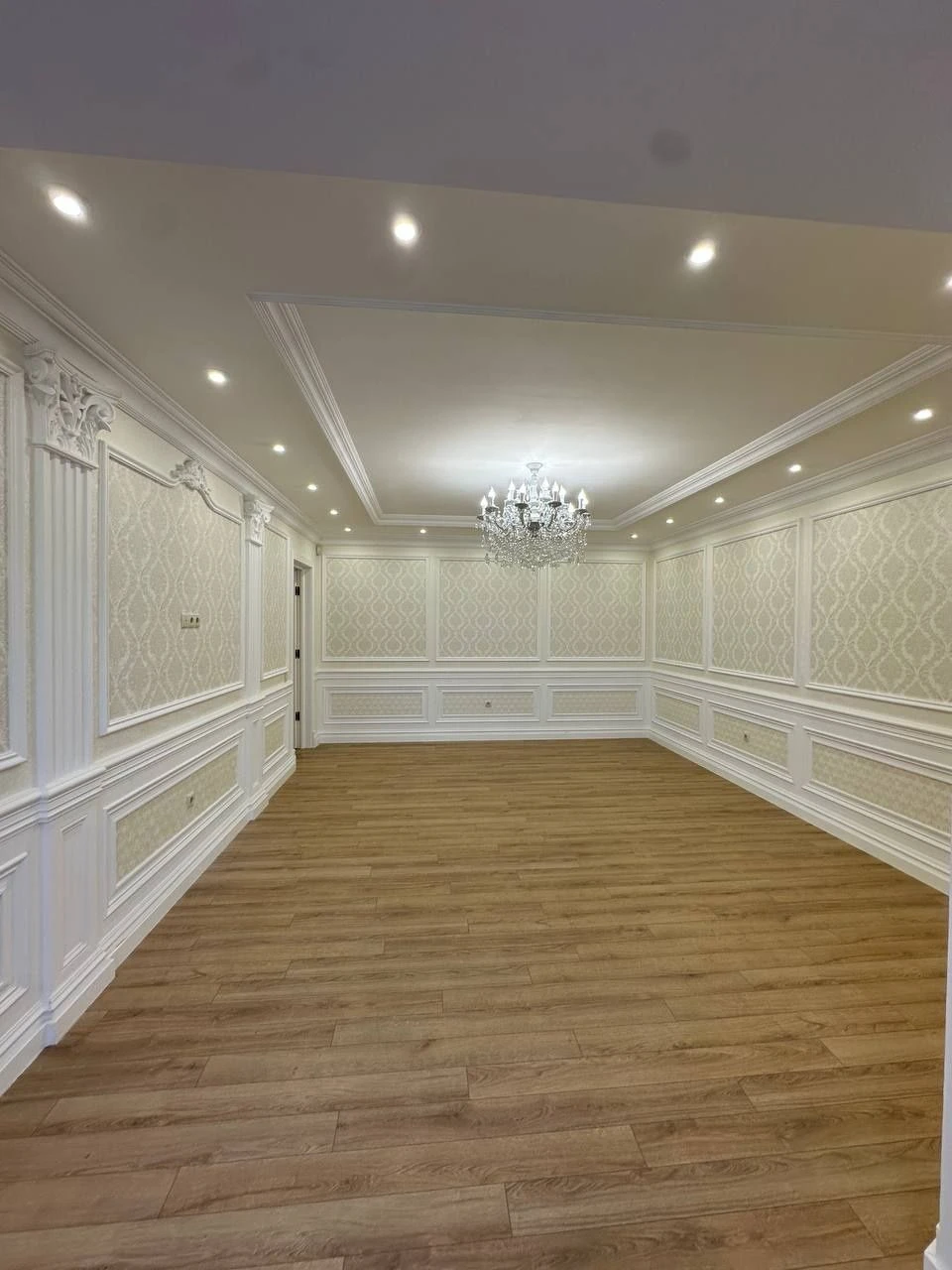 1353 USD per 1 sq m, 3 rooms, new building