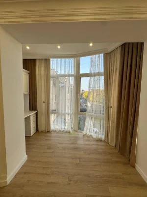 1353 USD per 1 sq m, 3 rooms, new building