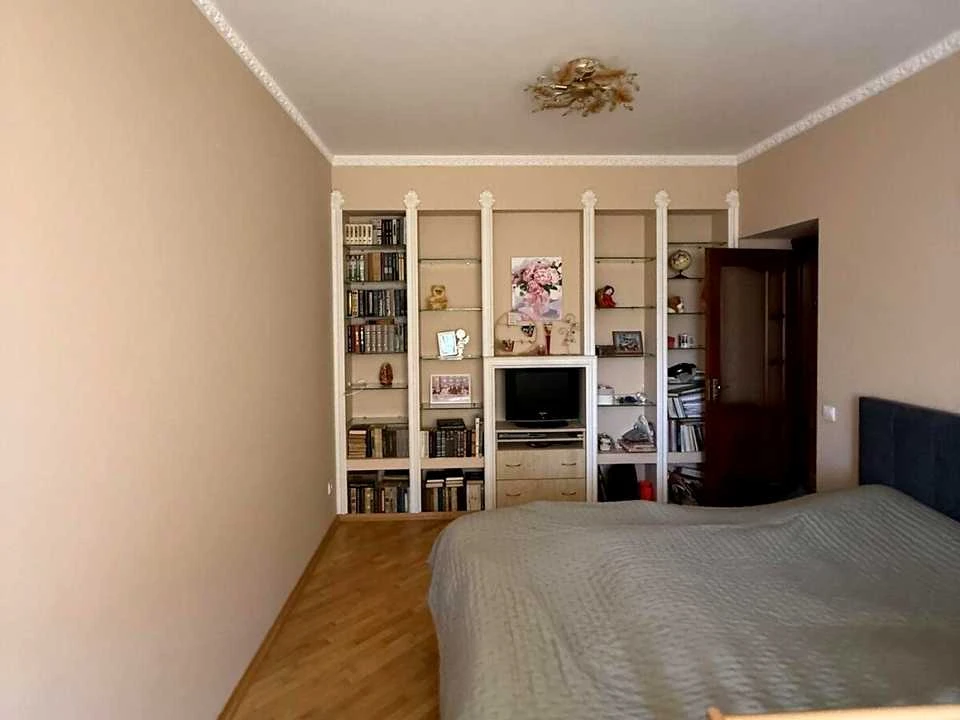 Apartment. Наукова Street, Lviv