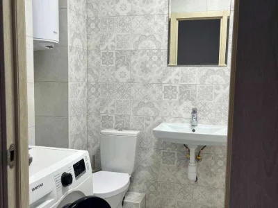 Квартира. Київ, Моторний проїзд