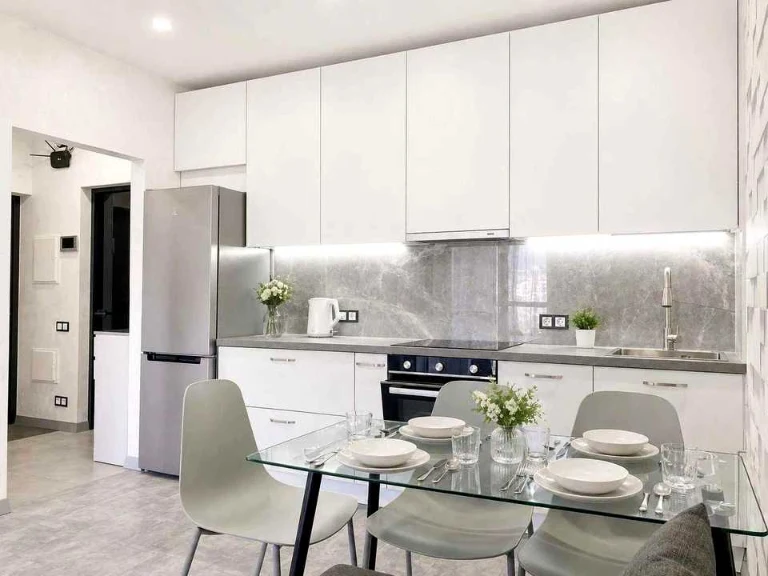 Apartment. Salutna St, Kyiv