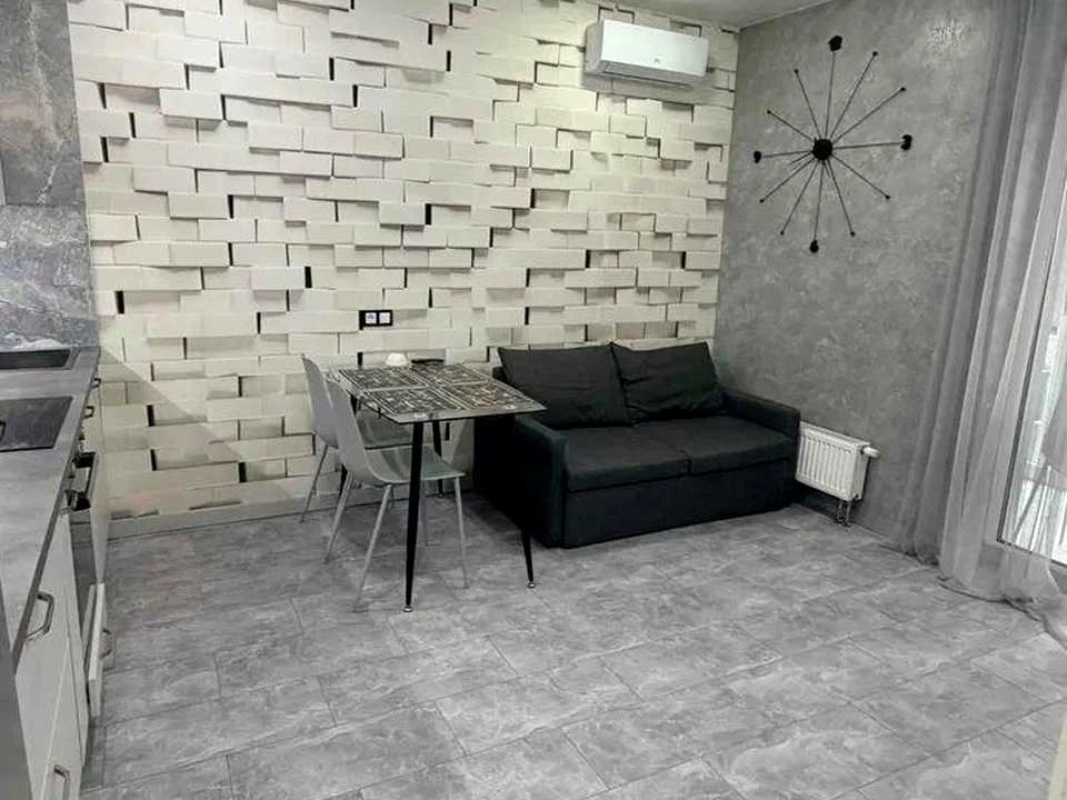 Apartment. Salutna St, Kyiv