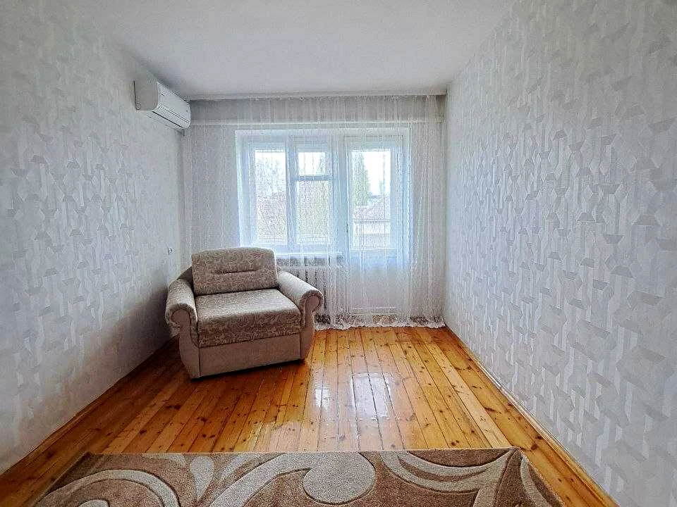 Apartment. Derevlyanska St.