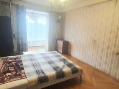 Квартира. Київ, Чоколівський бульвар