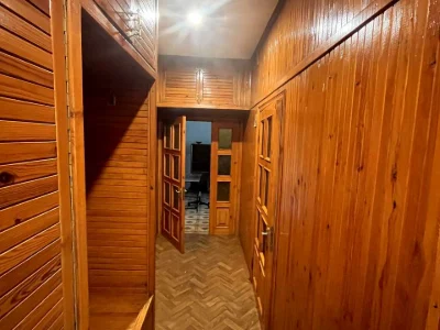 Квартира. Київ, Уманська вул.