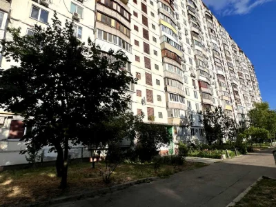 Квартира. Київ, Олександра Архипенка вул.