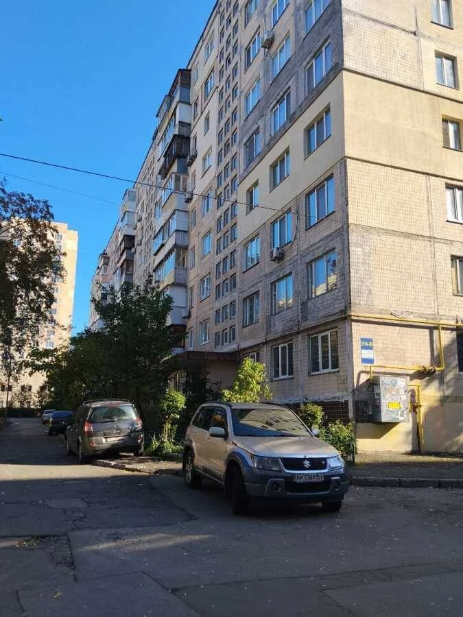 Здам довгостроково 3-к квартиру Київ, Дніпровський, Митропол