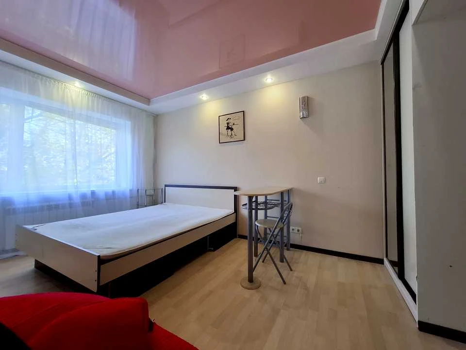 Apartment. Ovyruks'ka St., Kyiv