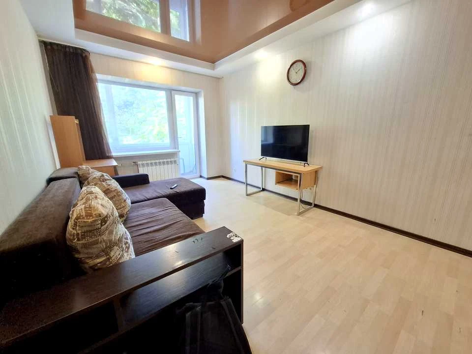 Apartment. Ovyruks'ka St., Kyiv