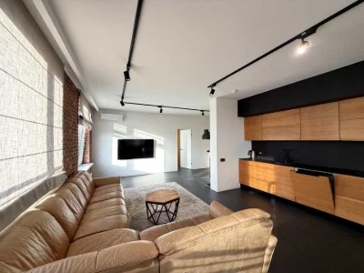 Apartment. Дніprovs'ka naberezhna vul.