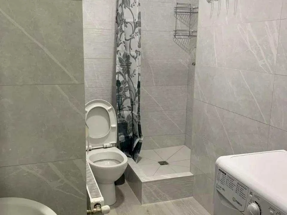 Квартира. Київ, Ованеса Туманяна вул.