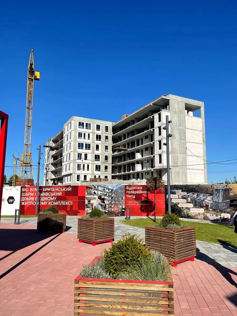 Sale of a 1-bedroom apartment in ЖК BigBen, вул. Persenkivka