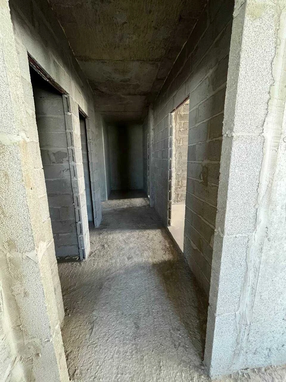Sale of a 3-bedroom apartment in the "New Life" residential complex, Malogolos Street