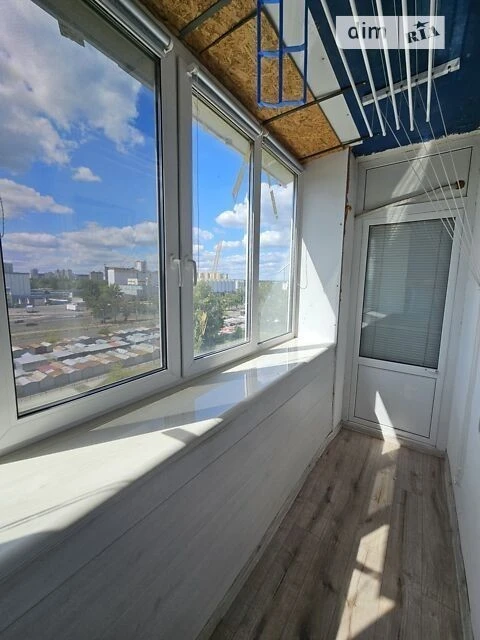 Sale of 1-room apartment 31.8 sq. m. on Levka Lukyanenka 1 st. • I
