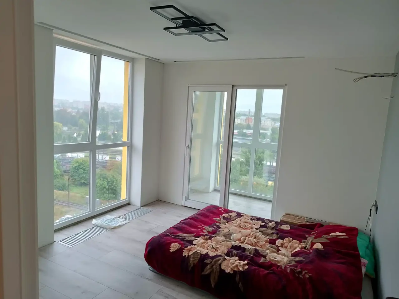 Продажа квартиры, 2-комнатной, 65 м² на 11-м этаже.