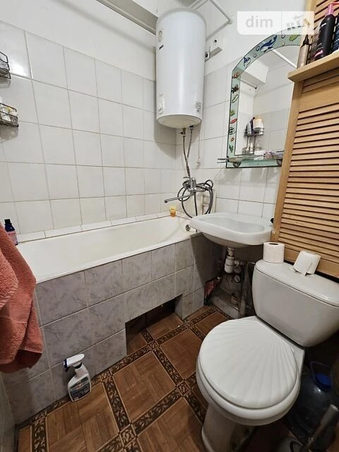 Sale of 1-room apartment 31.8 sq. m. on Levka Lukyanenka 1 st. • I