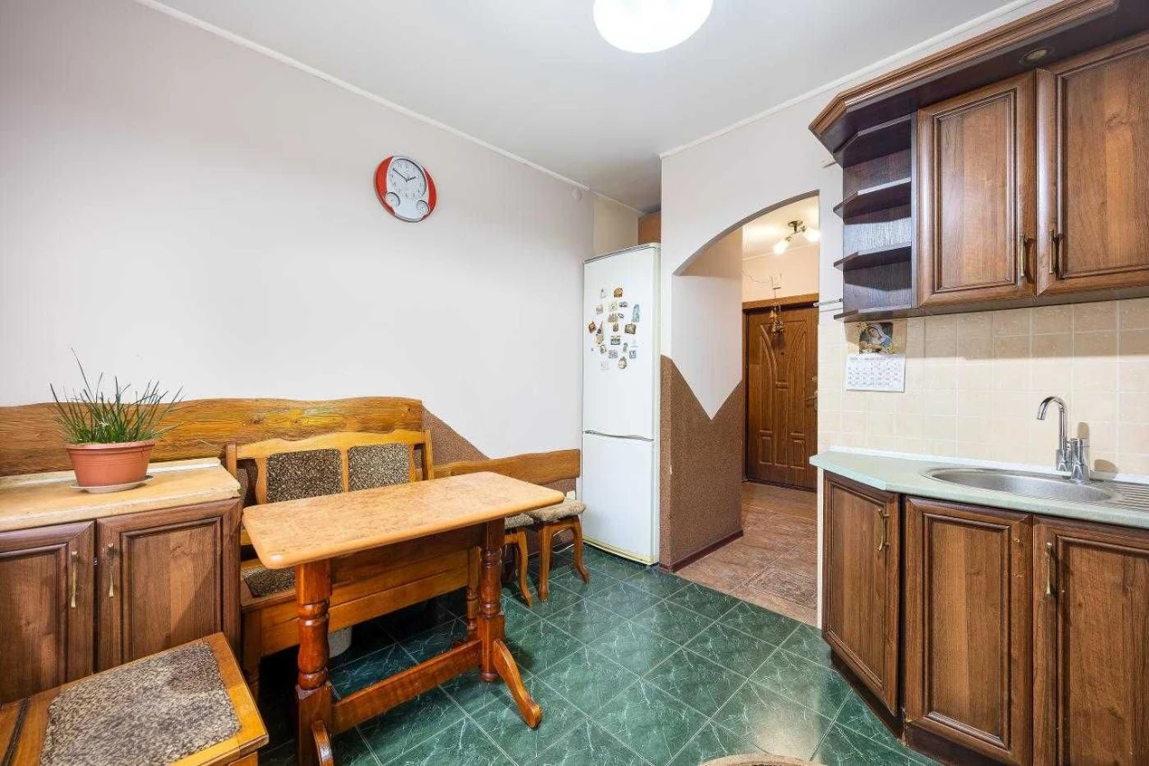 Sale, 2 apartment, residential condition, Puluya, Czech, panel, L