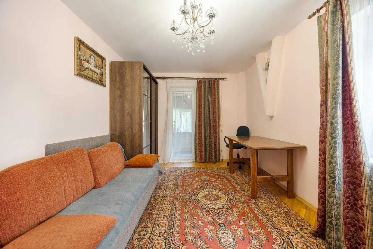 Sale, 2 apartment, residential condition, Puluya, Czech, panel, L
