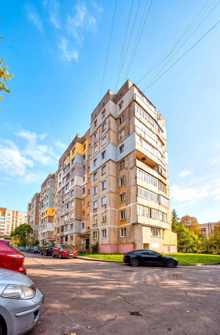 Sale, 2 apartment, residential condition, Puluya, Czech, panel, L