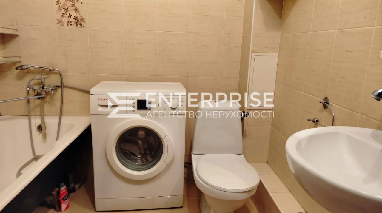Продаж 2к квартири вул. Ак. Ромоданова, Татарка Шевченківськ
