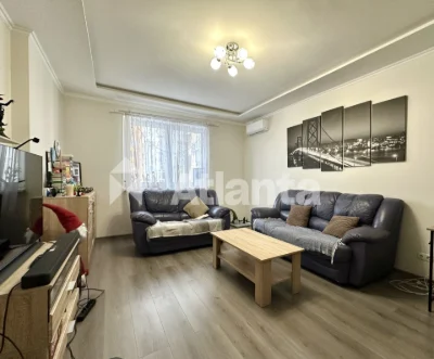2-кімнатна квартира в ЖК "Міністерський", генератор