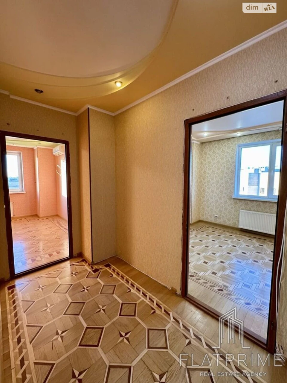 Продаж Квартира Першотравневий Масив