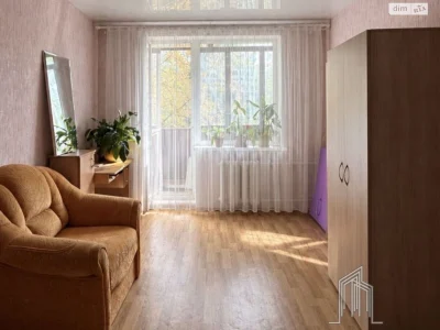 Apartment for Sale - Perhotravnevyi Massiv