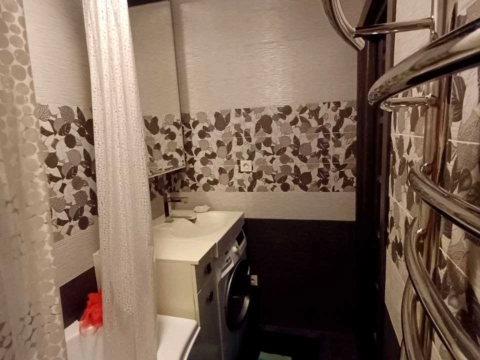 Apartment. Dnipro, Zimovykh Poked st.