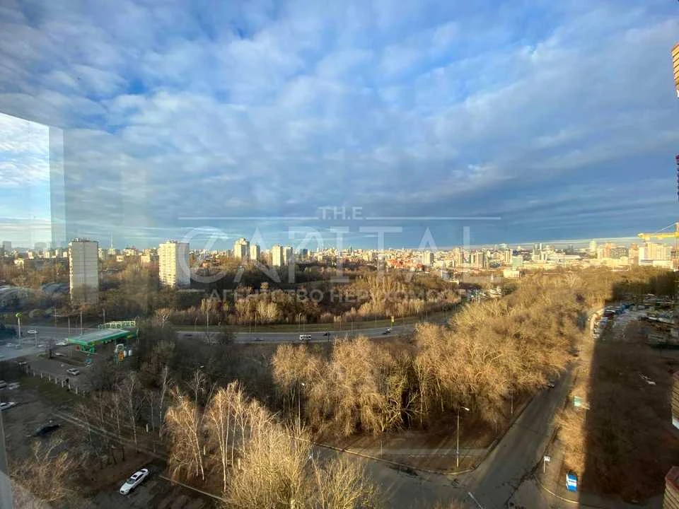 Квартира. Київ, вулиця Миколи Амосова