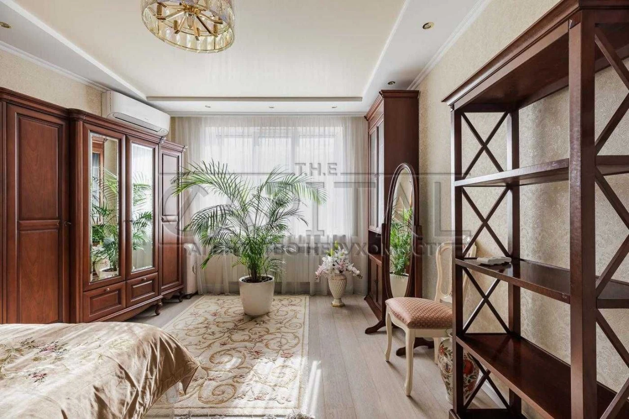 3-room apartment for sale in residential complex "Olymp" on Holosiivsky Prospect, 68