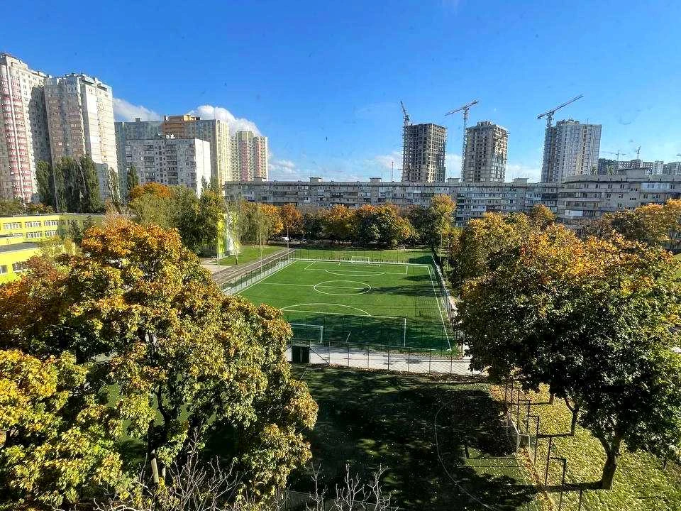 Квартира. Київ, Дмитра Павличка просп.