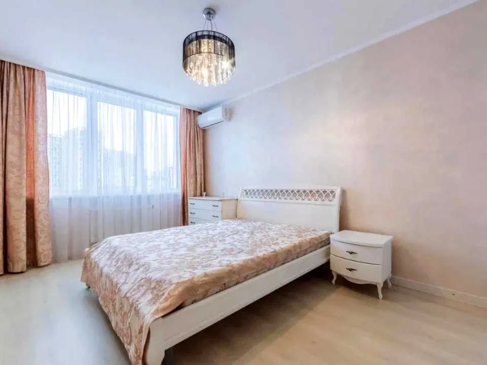 Квартира. Київ, Алімпія Галика вул.