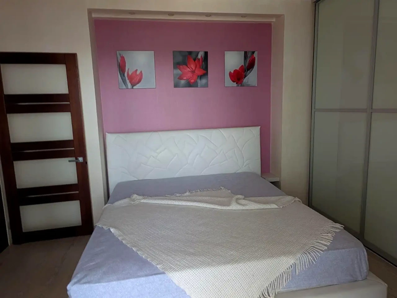 Продаж квартири 2-кімн. 85 м² 17/32 пов.
