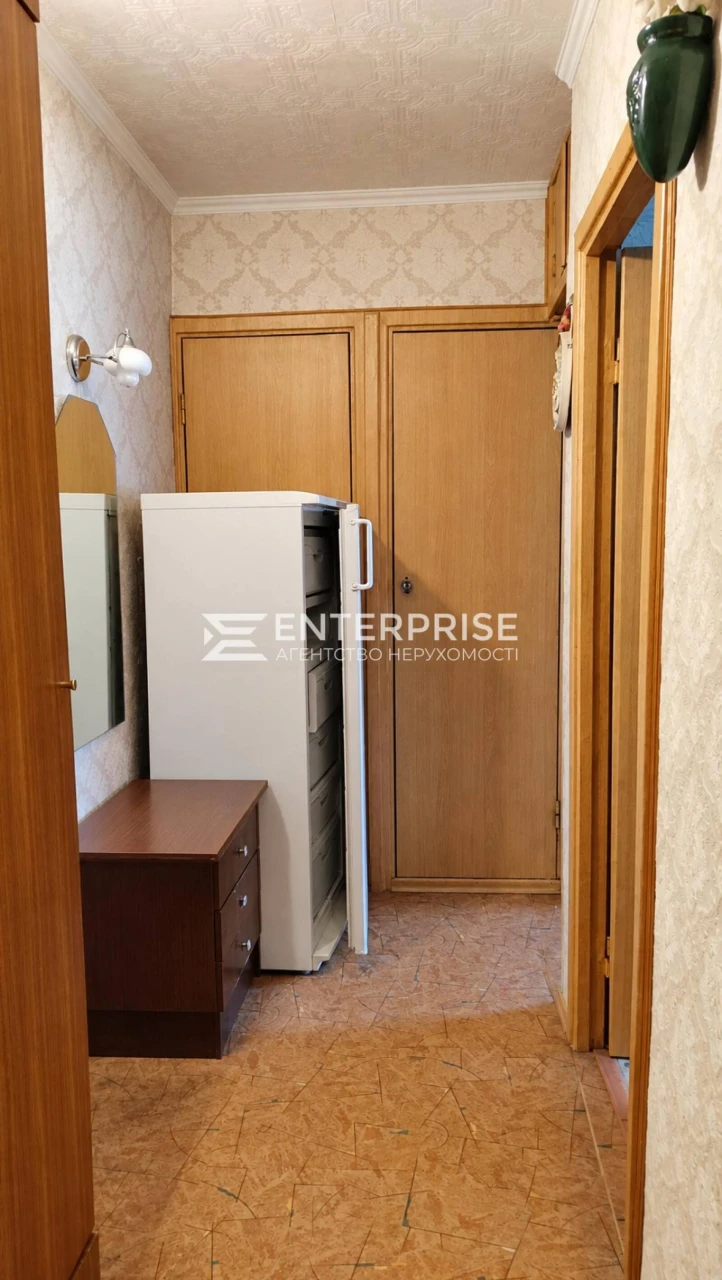 Без комісії Продаж 2-х квартири вул. Юхновського Держ. прогр